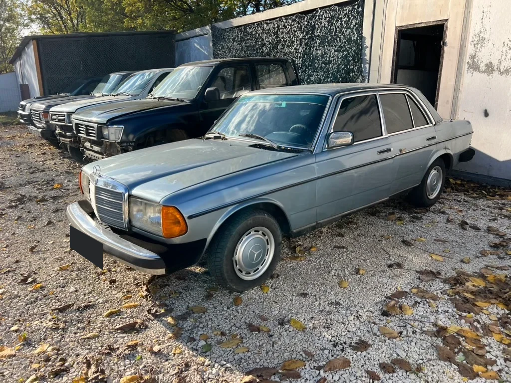 Mercedes W123 200 – az eredeti BPV booklet fényképe (78. oldal, 3. kép)