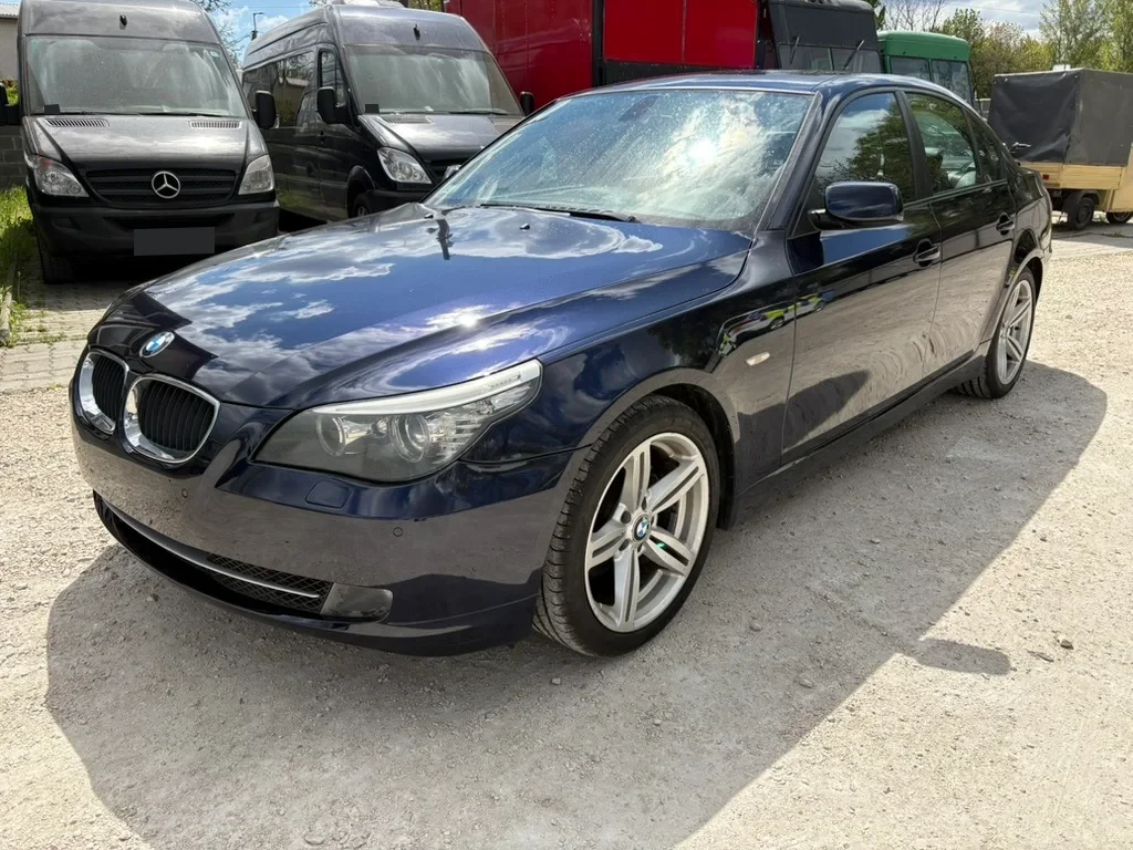 BMW E60 525i – az eredeti BPV booklet fényképe (56. oldal, 4. kép)