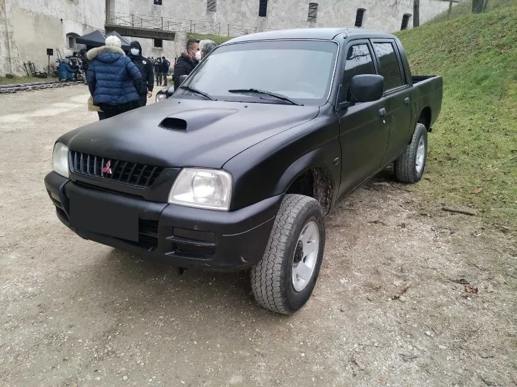 Mitsubishi L200 Pickup — photograph from the original BPV booklet (page 116, image 1)