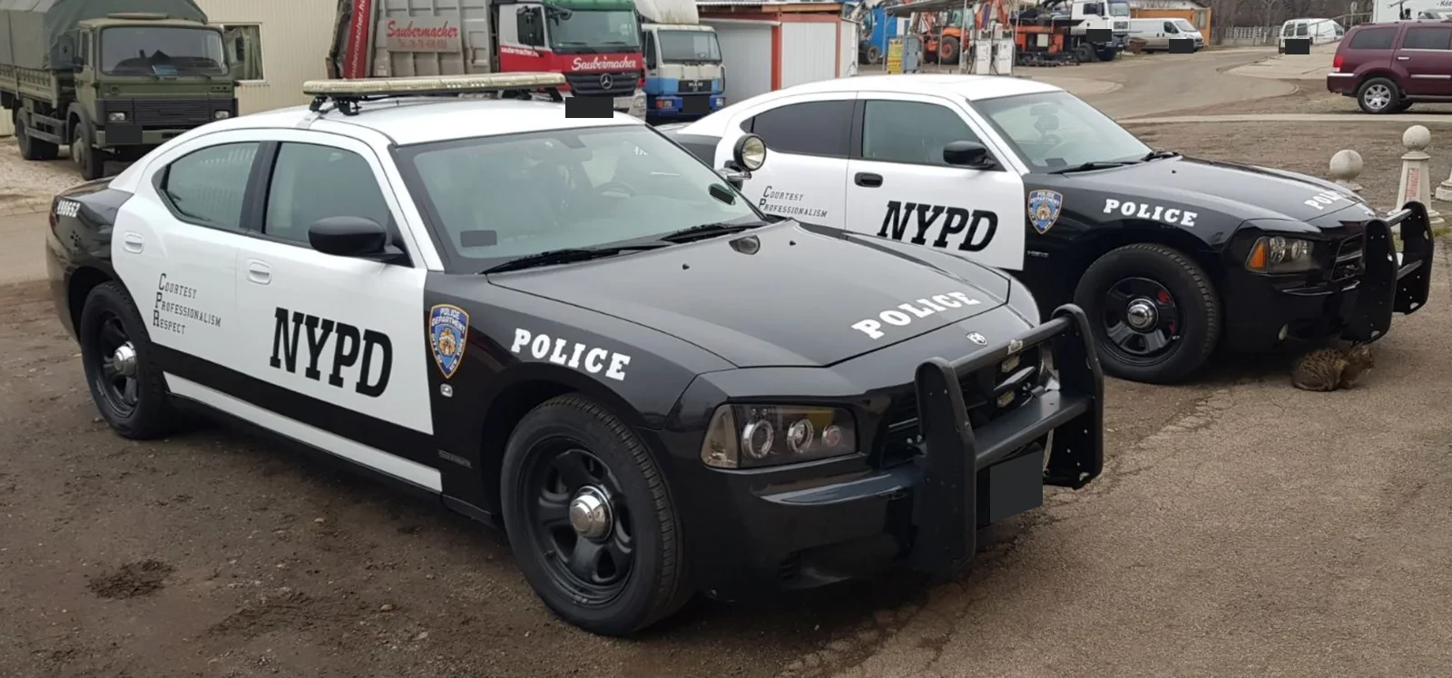 Amerikai rendőrautó: Dodge Charger – az eredeti BPV booklet fényképe (37. oldal, 1. kép)